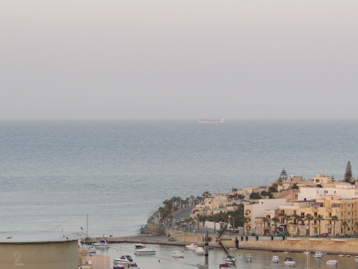 Panoramic Penthouse In Marsascala Which Enjoys Sea And Country Views Leilighet Marsaskala Eksteriør bilde