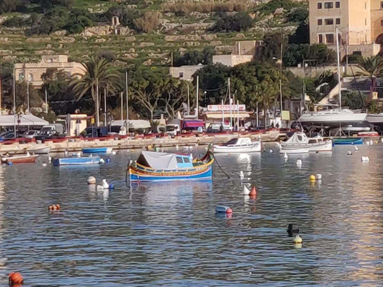 Panoramic Penthouse In Marsascala Which Enjoys Sea And Country Views Leilighet Marsaskala Eksteriør bilde
