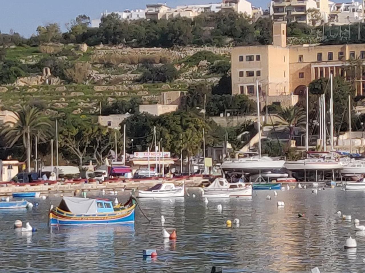 Panoramic Penthouse In Marsascala Which Enjoys Sea And Country Views Leilighet Marsaskala Eksteriør bilde