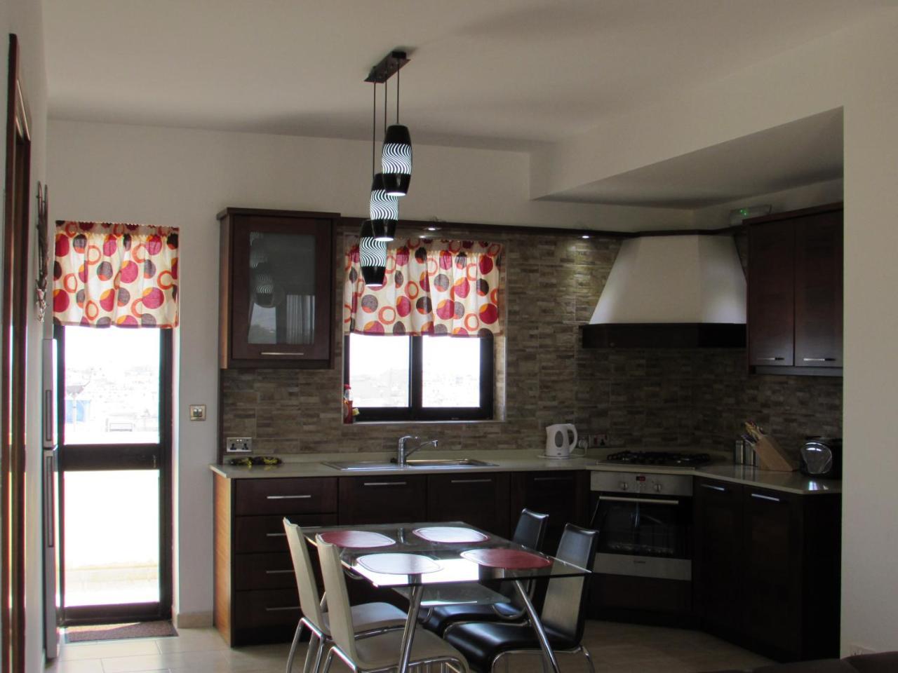 Panoramic Penthouse In Marsascala Which Enjoys Sea And Country Views Leilighet Marsaskala Eksteriør bilde